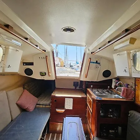 Romantic Boat Expo